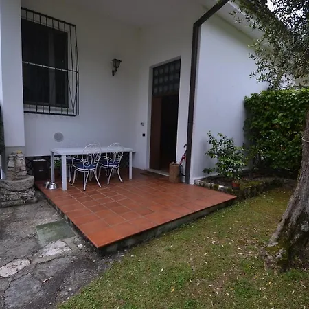 Claudia-la Terrazza Sul Lago Villa *